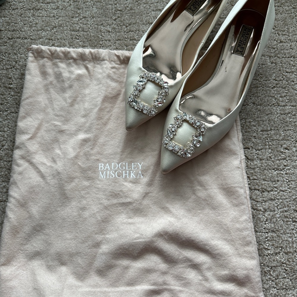 Badgley Mischka Marisa Kitten-Heel Pumps - Size 9.5